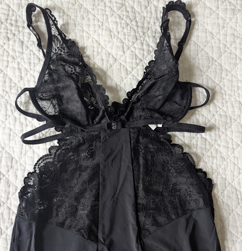 Blush lingerie black lace slip dress with underwire cups size S